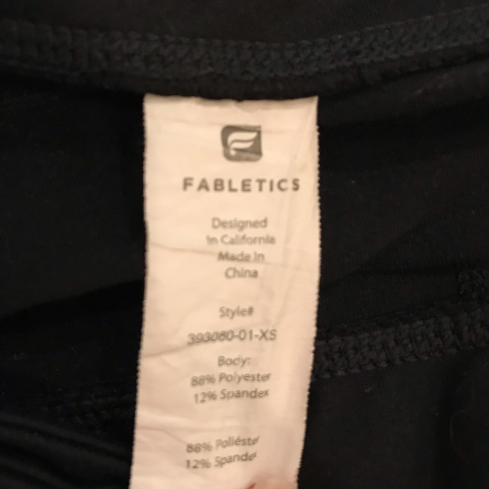 Fabletics Lima Capri Black Compression Pants Xs - image 3
